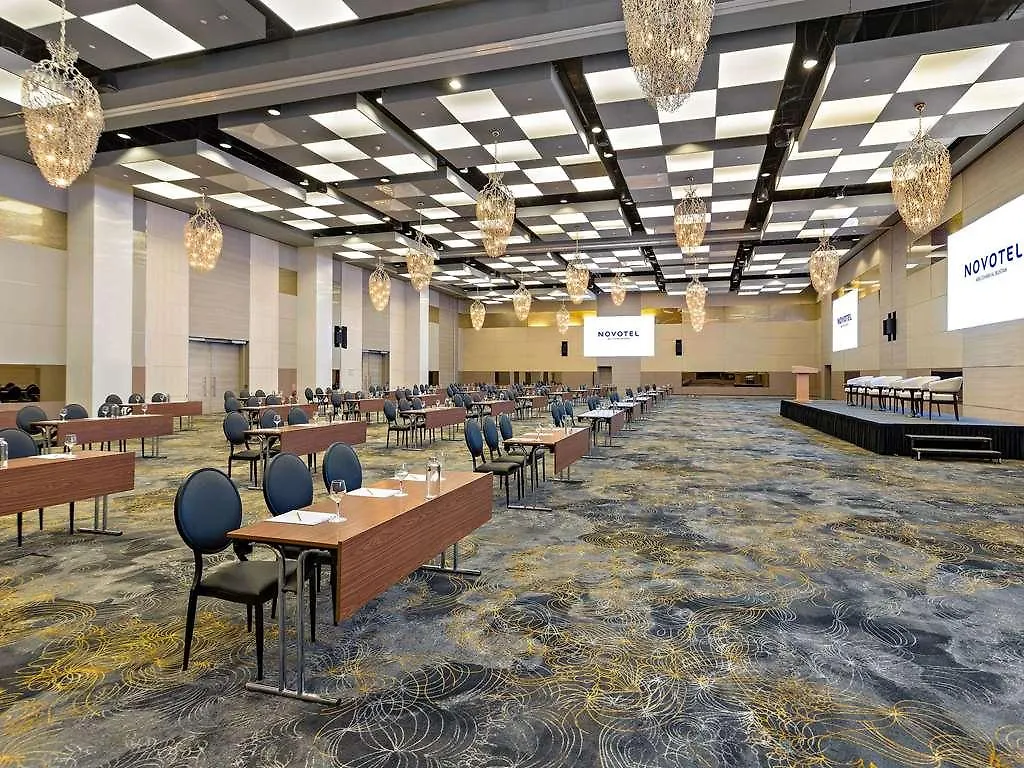 Novotel Abu Dhabi Al Bustan Hotel